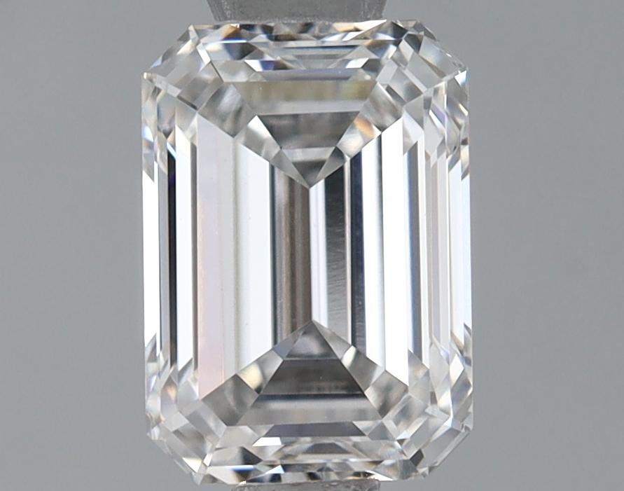 0.93 Carat Emerald Shaped Ideal Cut VS1 IGI Certified Lab Grown Diamond