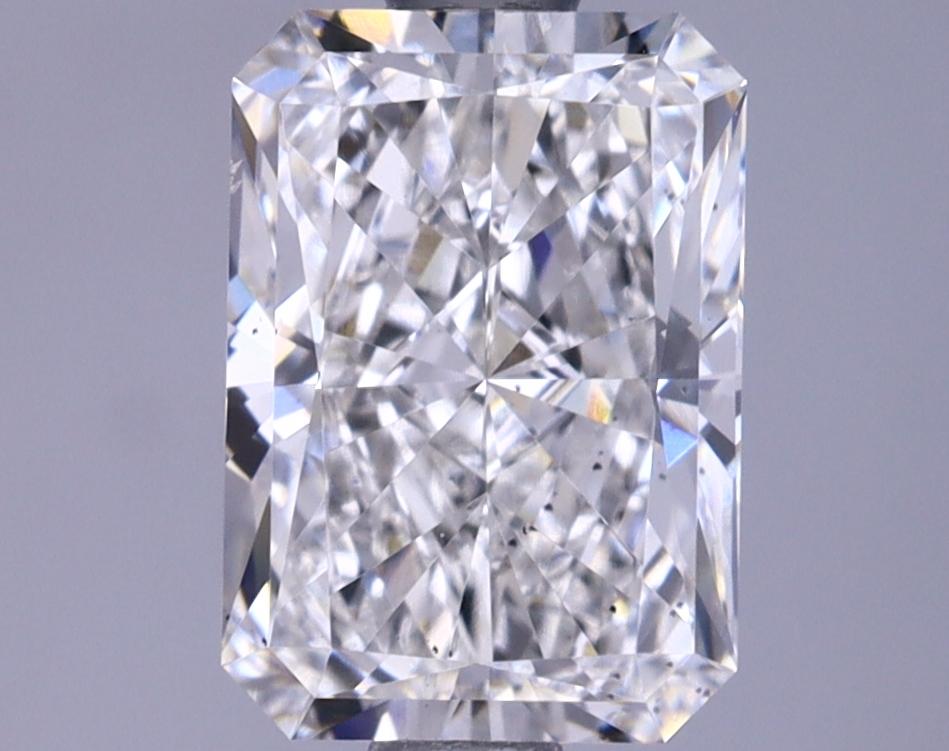 1.47 Carat Radiant Shaped Ideal Cut VS2 IGI Certified Lab Grown Diamond