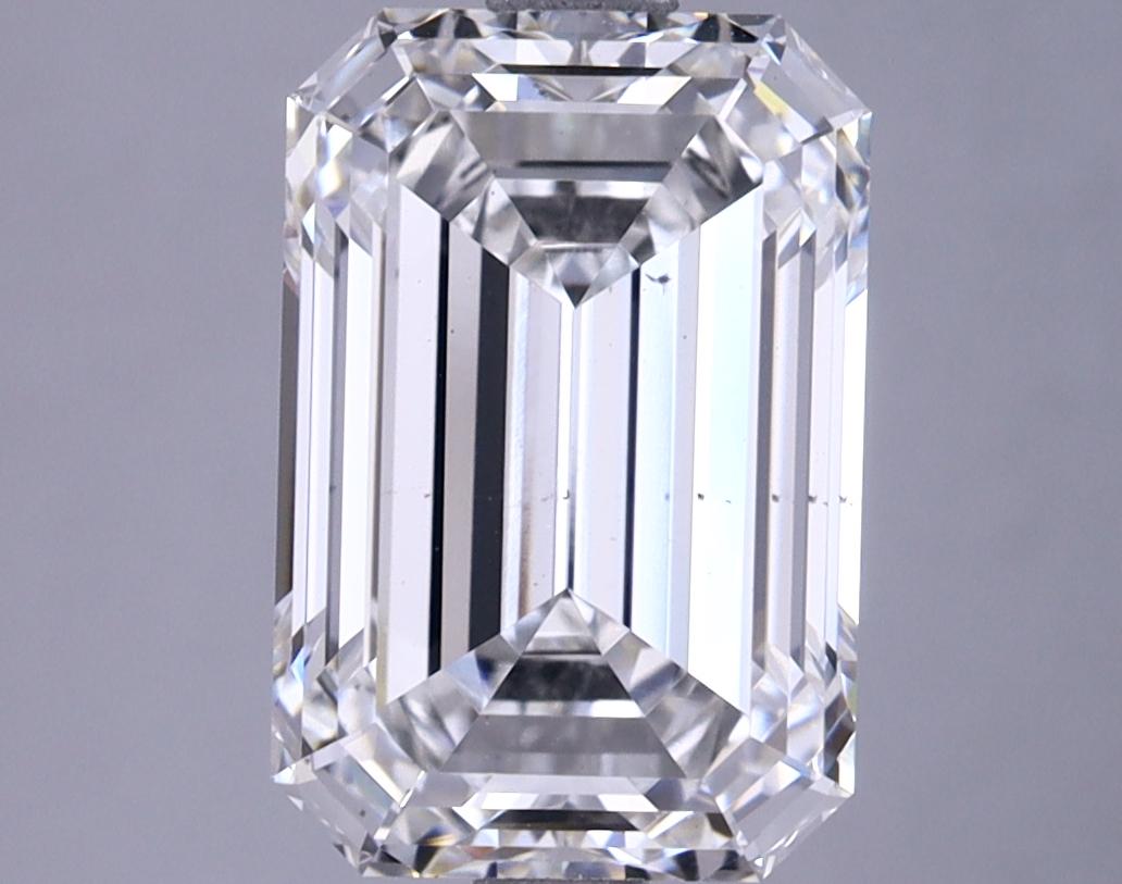 3.82 Carat Emerald Shaped Excellent Cut VS2 IGI Certified Lab Grown Diamond