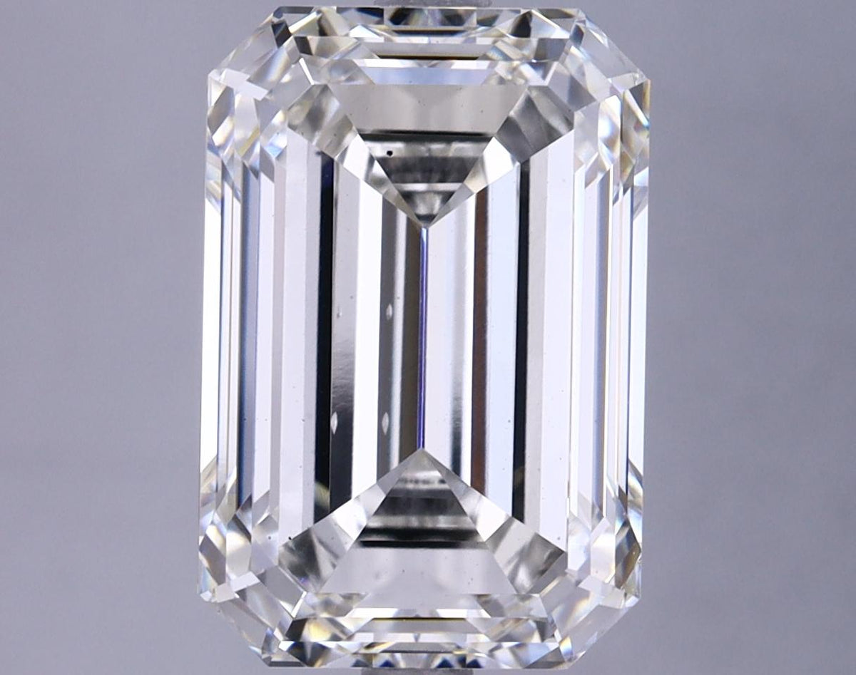 6.3 Carat Emerald Shaped Excellent Cut VS2 IGI Certified Lab Grown Diamond