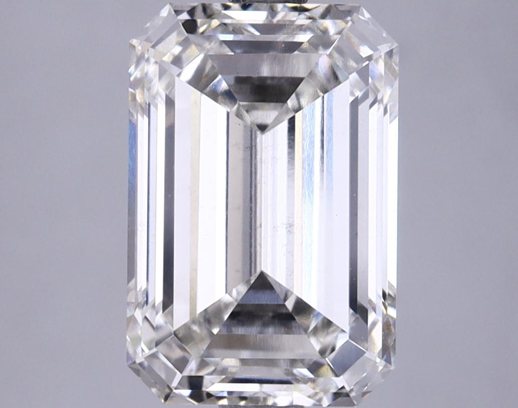 3.89 Carat Emerald Shaped Excellent Cut VS2 IGI Certified Lab Grown Diamond