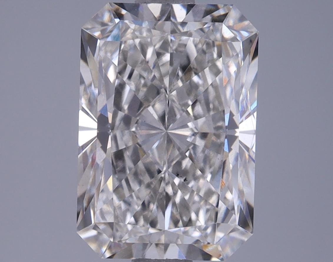 2.77 Carat Radiant Shaped Ideal Cut VS2 IGI Certified Lab Grown Diamond