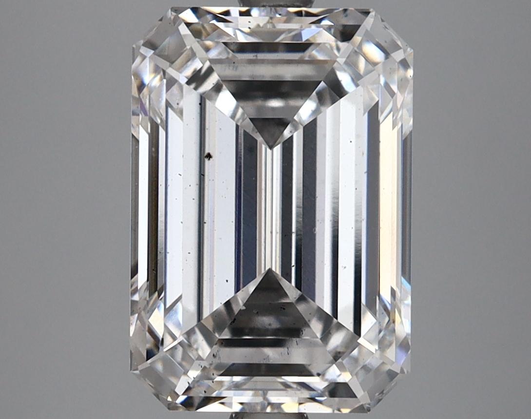 4.67 Carat Emerald Shaped Ideal Cut VS2 IGI Certified Lab Grown Diamond