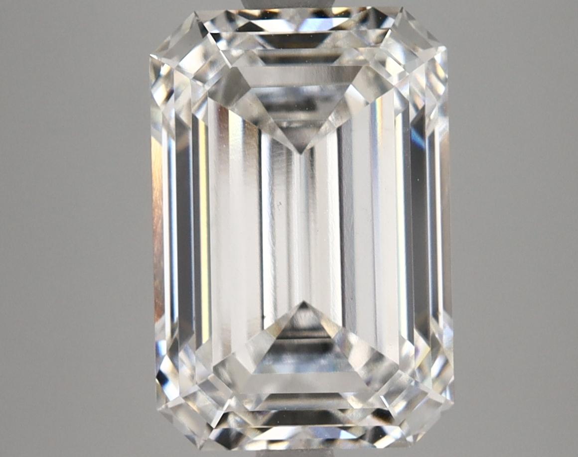 5.52 Carat Emerald Shaped Ideal Cut VS1 IGI Certified Lab Grown Diamond