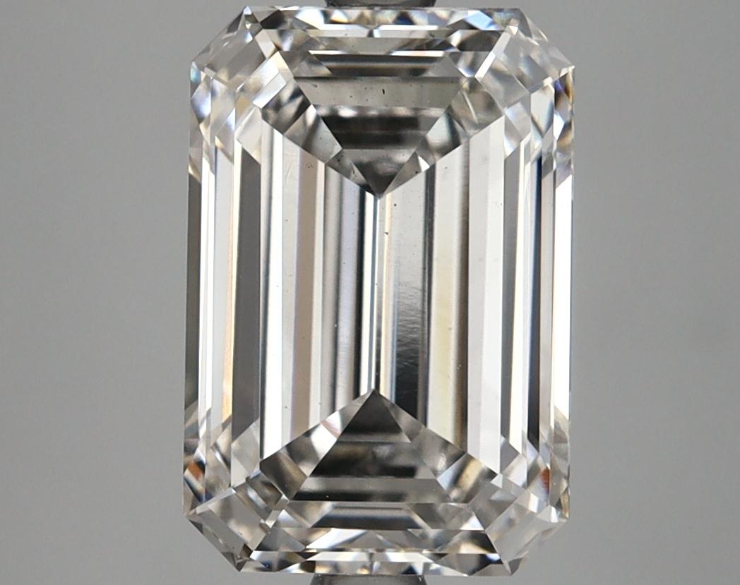 3.87 Carat Emerald Shaped Ideal Cut VS2 IGI Certified Lab Grown Diamond