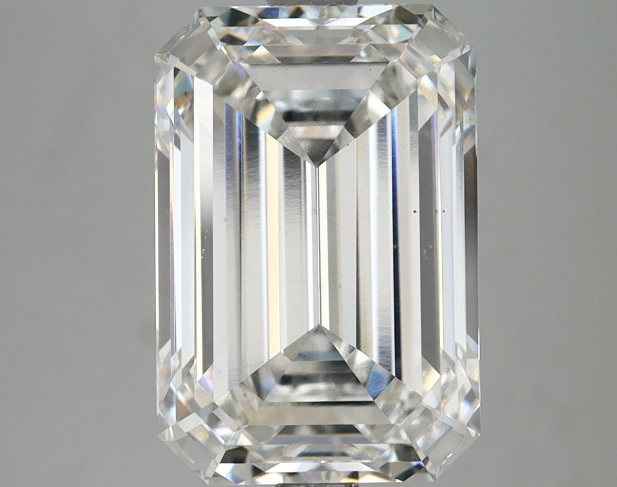 6.11 Carat Emerald Shaped Ideal Cut VS2 IGI Certified Lab Grown Diamond