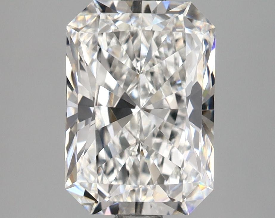 2.57 Carat Radiant Shaped Ideal Cut VVS2 IGI Certified Lab Grown Diamond