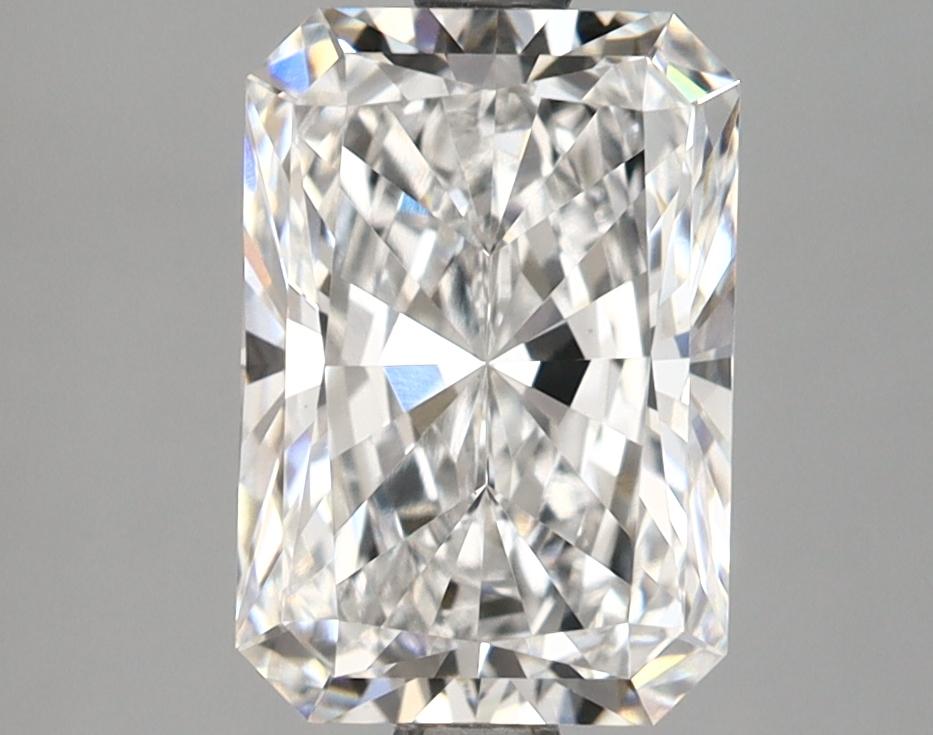2.55 Carat Radiant Shaped Ideal Cut VVS2 IGI Certified Lab Grown Diamond
