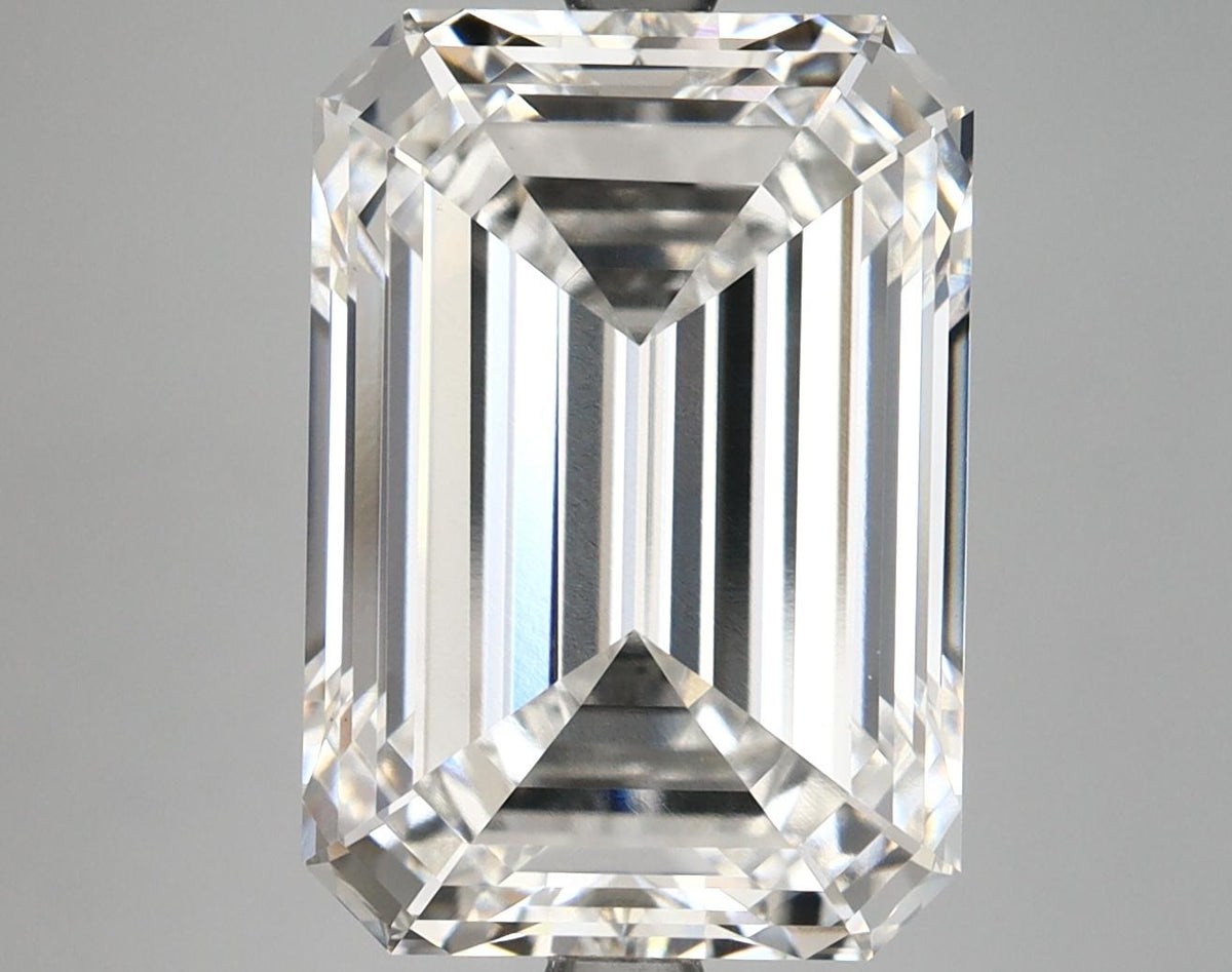 8.2 Carat Emerald Shaped Ideal Cut VVS2 IGI Certified Lab Grown Diamond