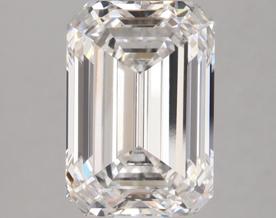 3.1 Carat Emerald Shaped Ideal Cut VS1 IGI Certified Lab Grown Diamond