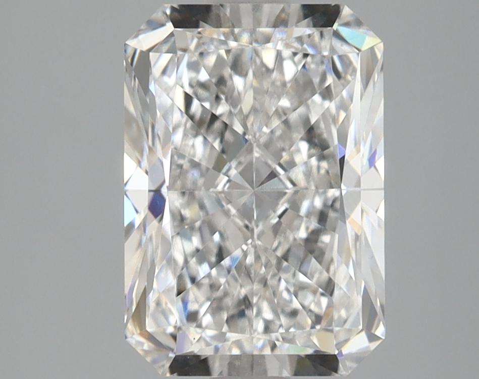 2.51 Carat Radiant Shaped Ideal Cut VVS2 IGI Certified Lab Grown Diamond