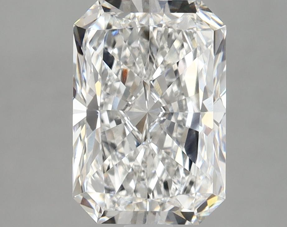 2.51 Carat Radiant Shaped Ideal Cut VVS2 IGI Certified Lab Grown Diamond