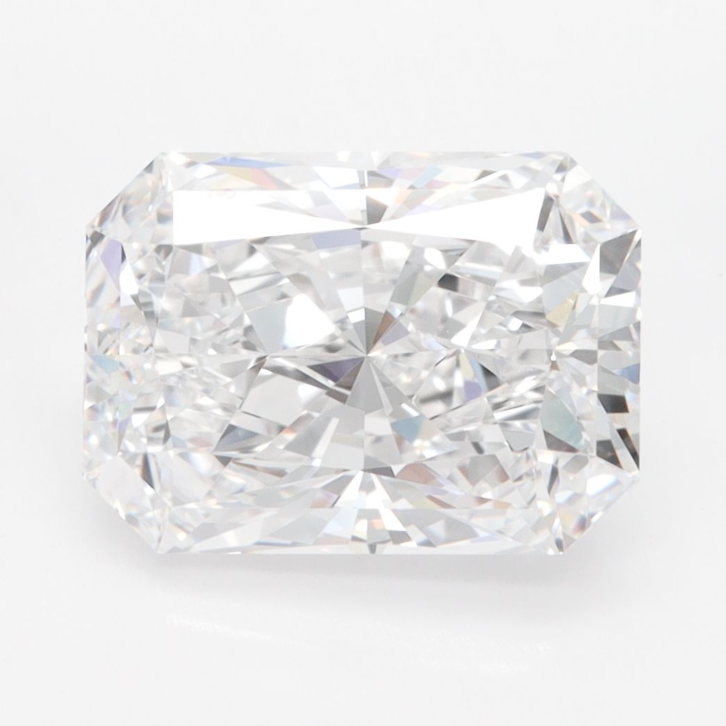 _roll_image@ #carat-weight_4+shape_radiant+quality_ef-vs2