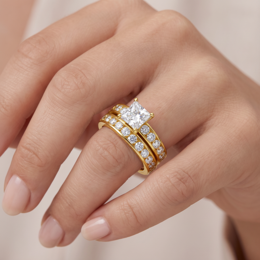 _lifestyle_image@SKU:D9615-LGDP02000004Y #metal_14k-yellow-gold+origin_lab-grown+diamond-quality_ef-vs2++