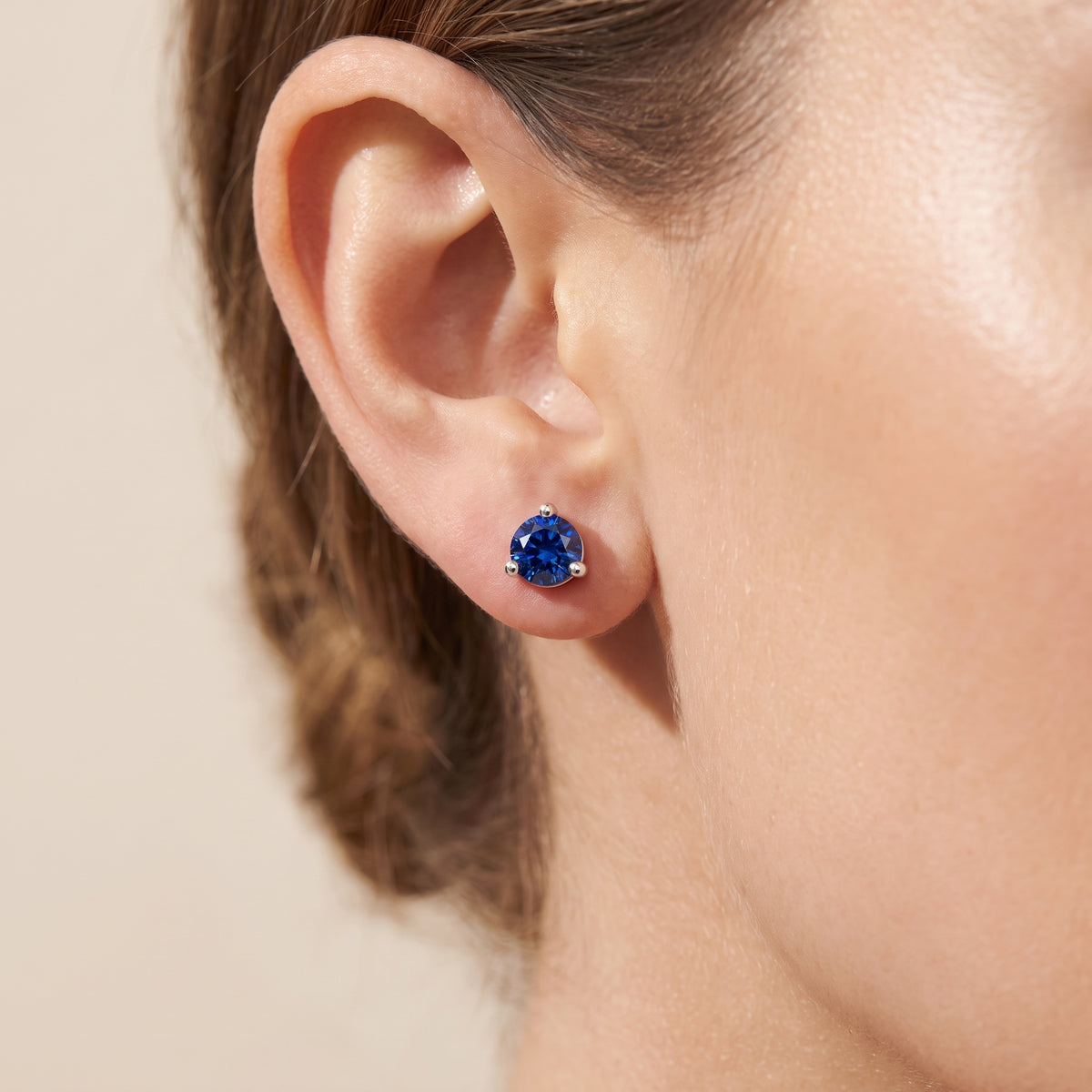 _lifestyle_image@SKU:E112G-BSDR0050000PL #metal_silver+origin_lab-grown