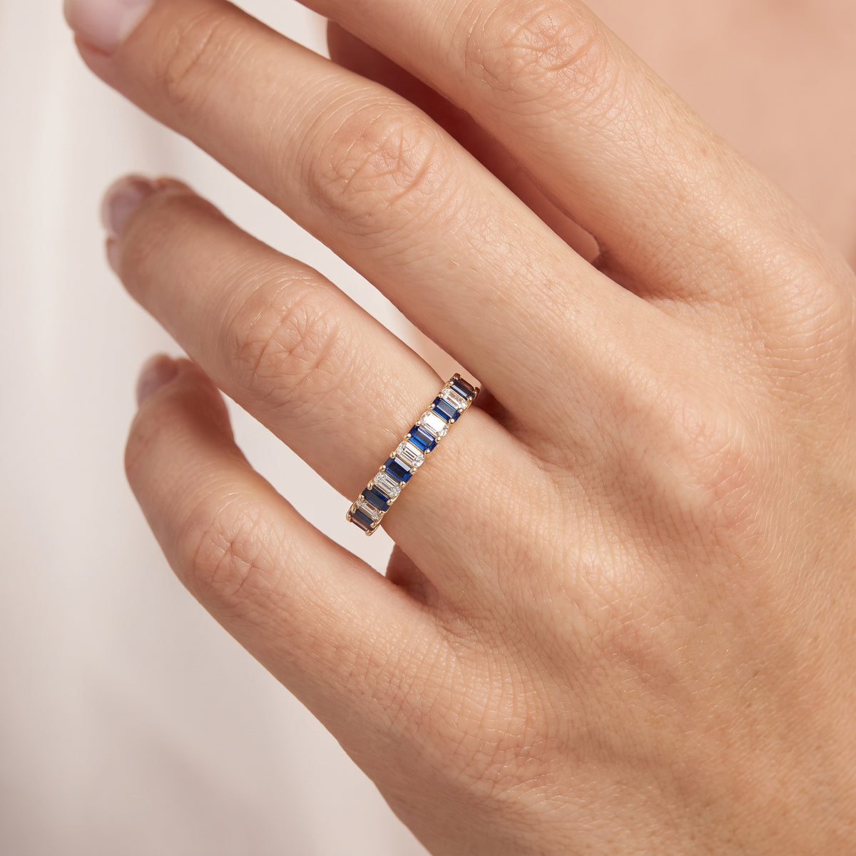 _lifestyle_image@SKU:G3539-NGSE01000004Y #metal_14k-yellow-gold+origin_lab-created