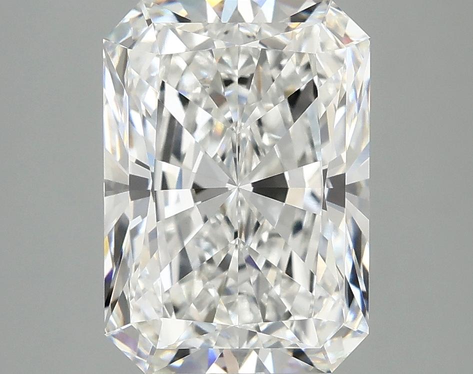 4.09 Carat Radiant Shaped Ideal Cut VVS2 IGI Certified Lab Grown Diamond