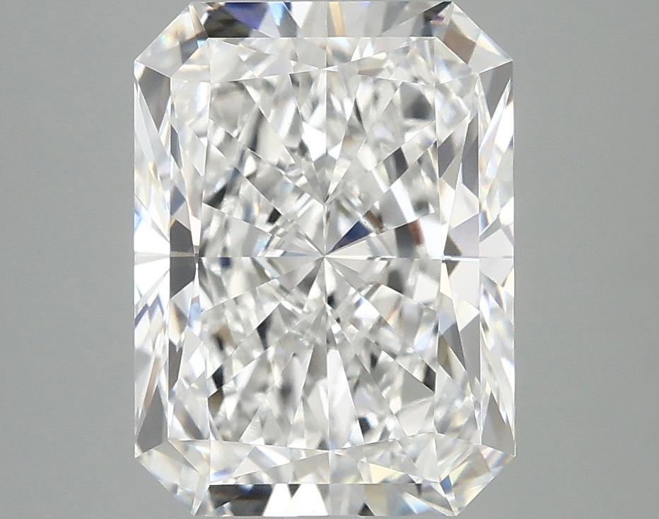 4.0 Carat Radiant Shaped Excellent Cut VVS2 IGI Certified Lab Grown Diamond