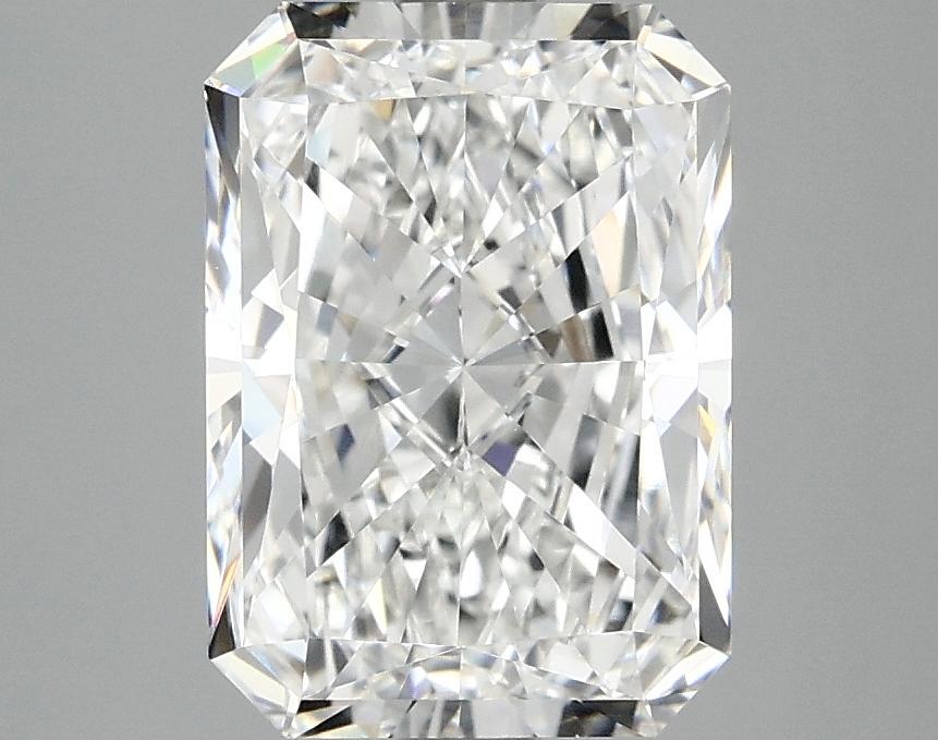 2.97 Carat Radiant Shaped Ideal Cut VVS2 IGI Certified Lab Grown Diamond