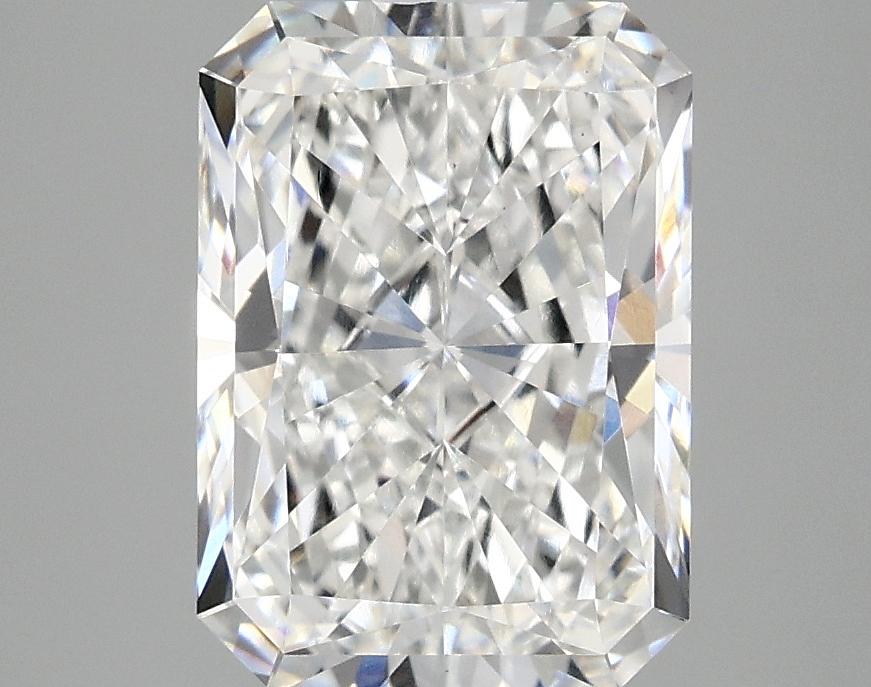 3.07 Carat Radiant Shaped Ideal Cut VS1 IGI Certified Lab Grown Diamond
