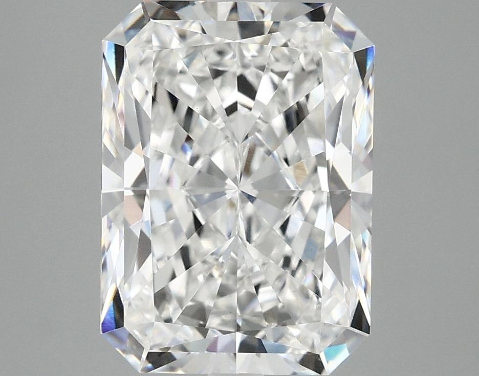 3.93 Carat Radiant Shaped Excellent Cut VS1 IGI Certified Lab Grown Diamond