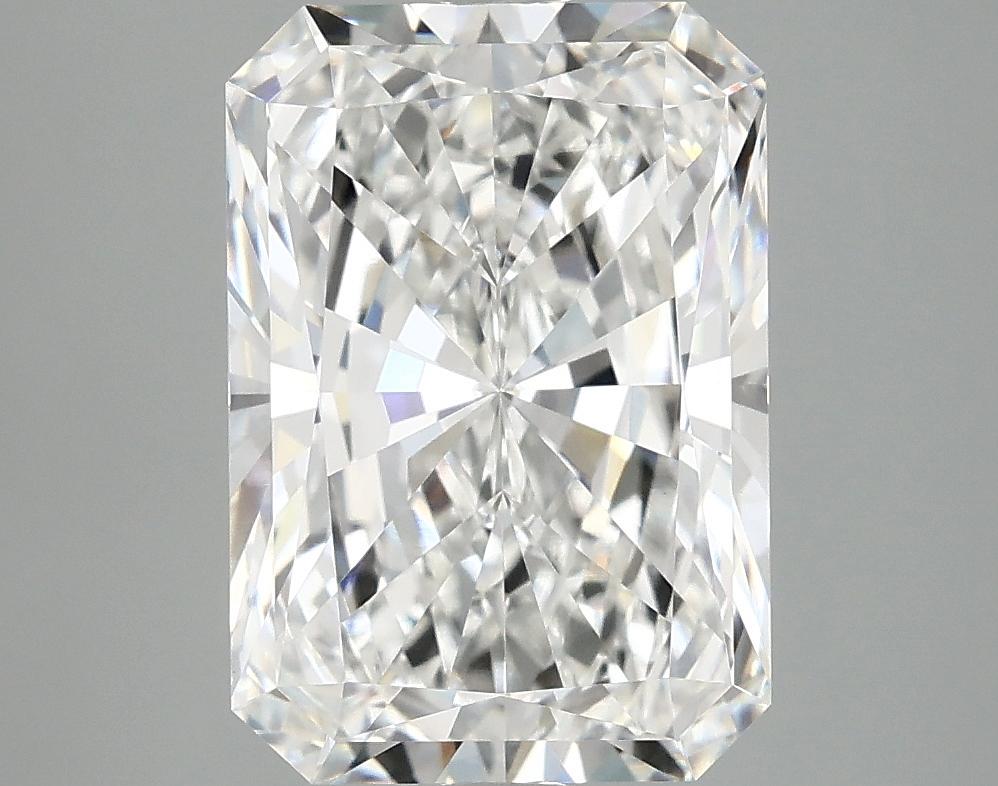 4.17 Carat Radiant Shaped Ideal Cut VVS2 IGI Certified Lab Grown Diamond