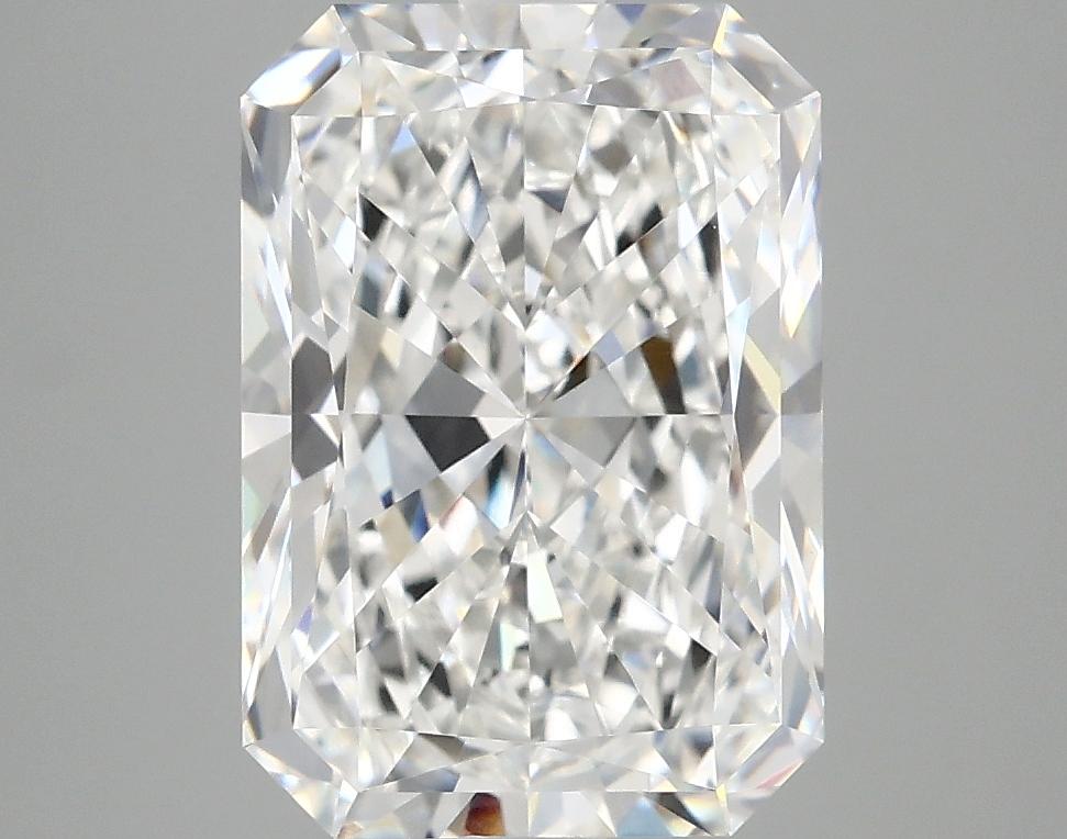 4.06 Carat Radiant Shaped Ideal Cut VVS2 IGI Certified Lab Grown Diamond