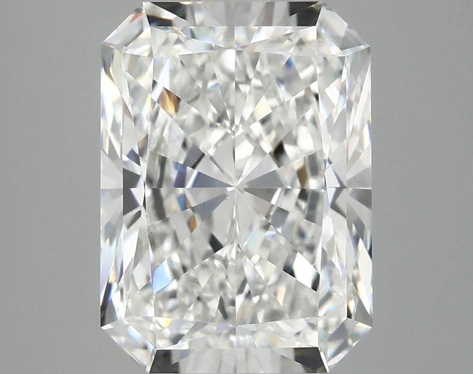 4.19 Carat Radiant Shaped Excellent Cut VS1 IGI Certified Lab Grown Diamond