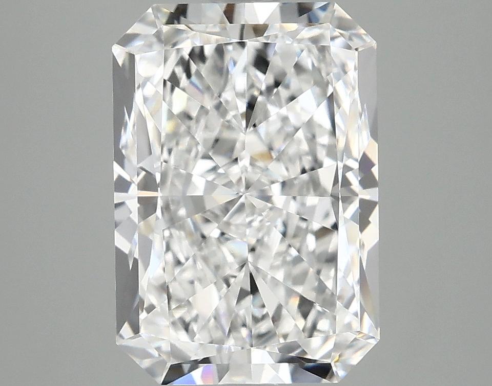 3.97 Carat Radiant Shaped Ideal Cut VVS2 IGI Certified Lab Grown Diamond