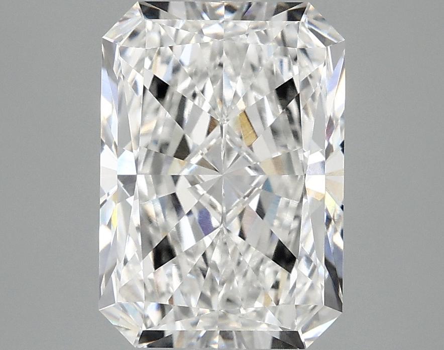3.04 Carat Radiant Shaped Ideal Cut VVS2 IGI Certified Lab Grown Diamond