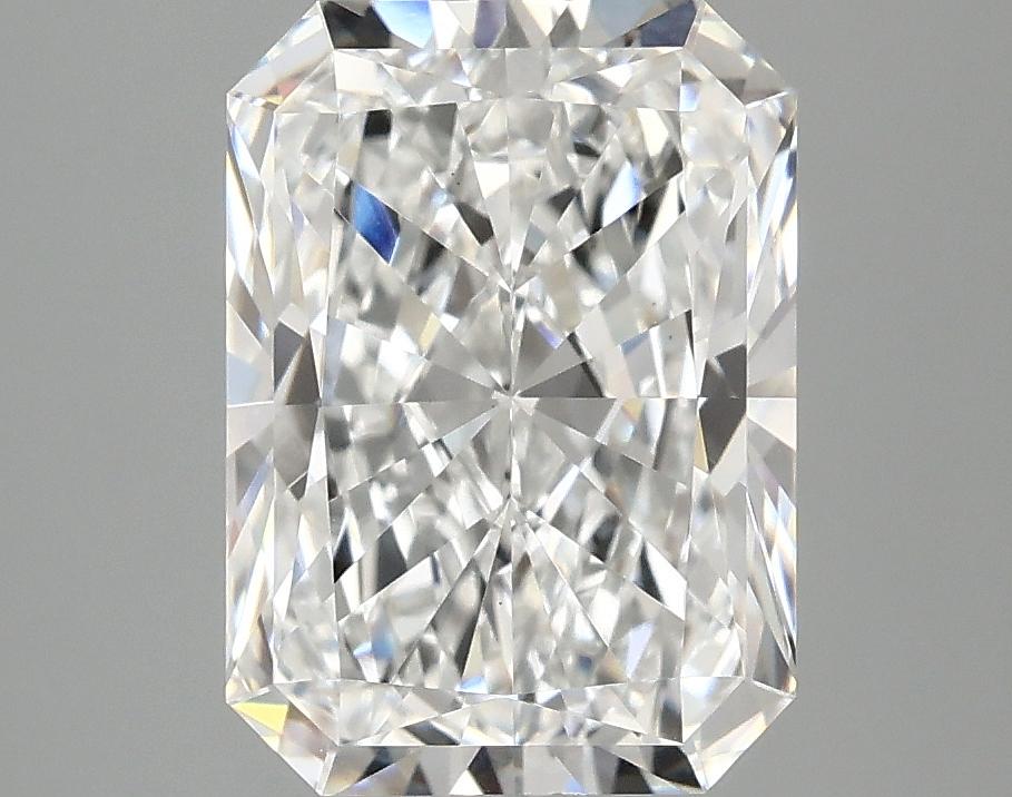 3.08 Carat Radiant Shaped Ideal Cut VS1 IGI Certified Lab Grown Diamond