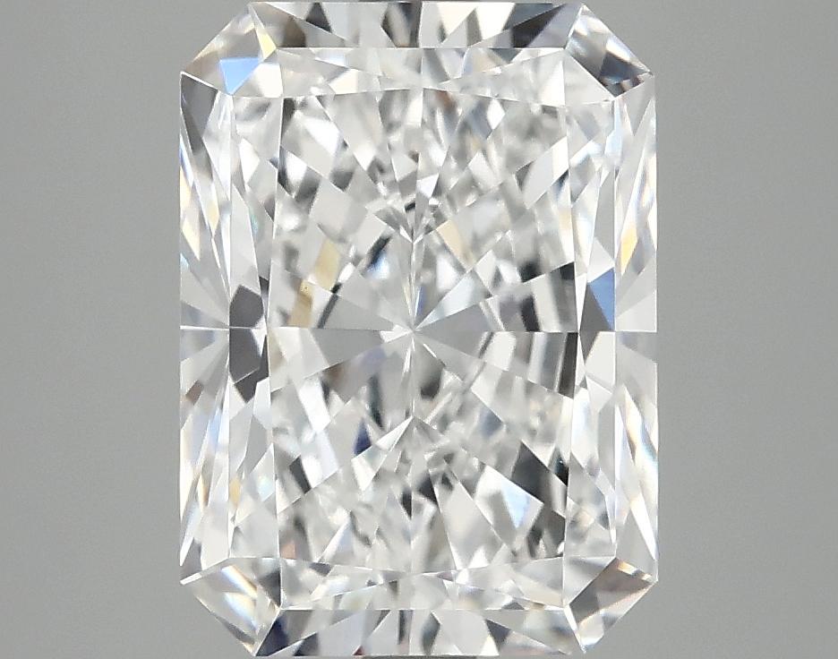 4.19 Carat Radiant Shaped Excellent Cut VS1 IGI Certified Lab Grown Diamond
