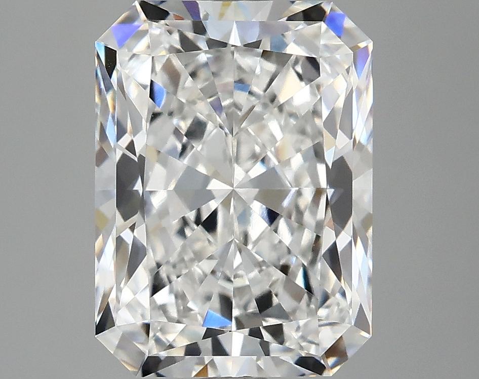 4.07 Carat Radiant Shaped Excellent Cut VVS2 IGI Certified Lab Grown Diamond