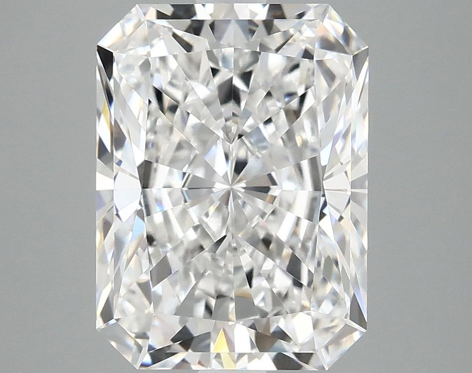 4.15 Carat Radiant Shaped Excellent Cut VVS2 IGI Certified Lab Grown Diamond
