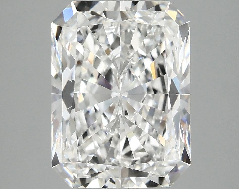 3.94 Carat Radiant Shaped Excellent Cut VS1 IGI Certified Lab Grown Diamond