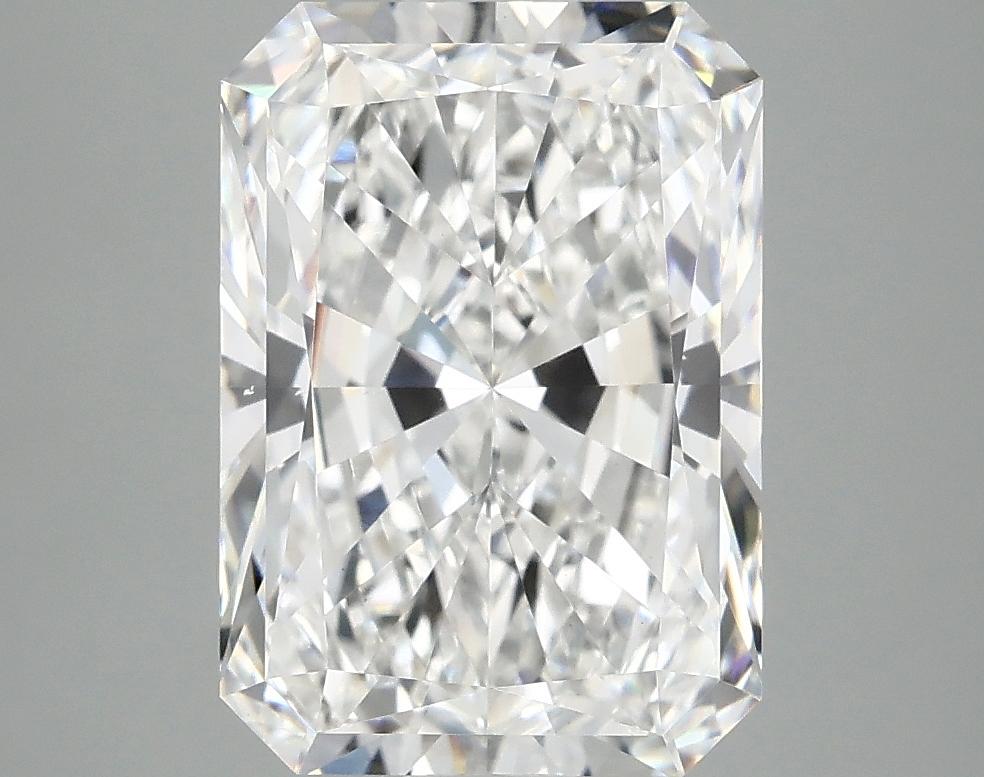 4.19 Carat Radiant Shaped Ideal Cut VS2 IGI Certified Lab Grown Diamond