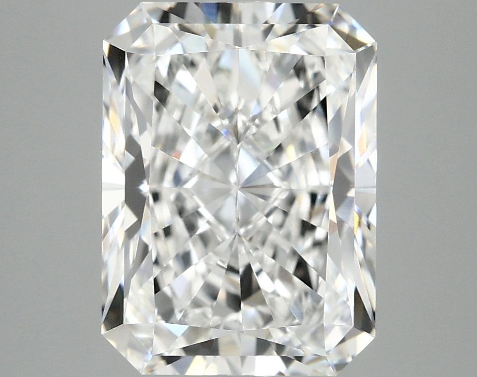 4.03 Carat Radiant Shaped Excellent Cut VVS2 IGI Certified Lab Grown Diamond