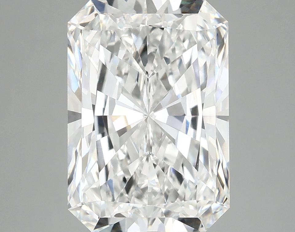 4.05 Carat Radiant Shaped Ideal Cut VVS2 IGI Certified Lab Grown Diamond
