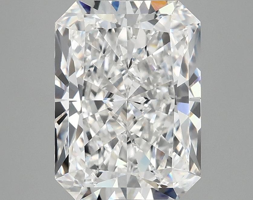 3.08 Carat Radiant Shaped Excellent Cut VVS2 IGI Certified Lab Grown Diamond