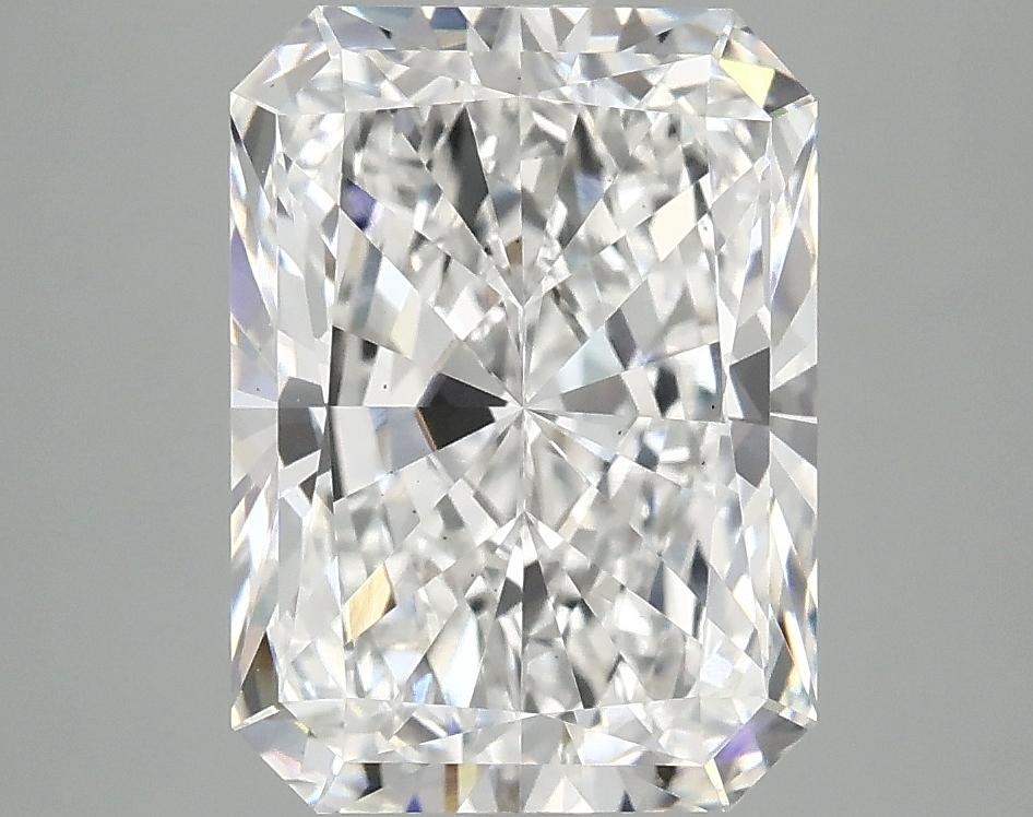 4.02 Carat Radiant Shaped Excellent Cut VS2 IGI Certified Lab Grown Diamond