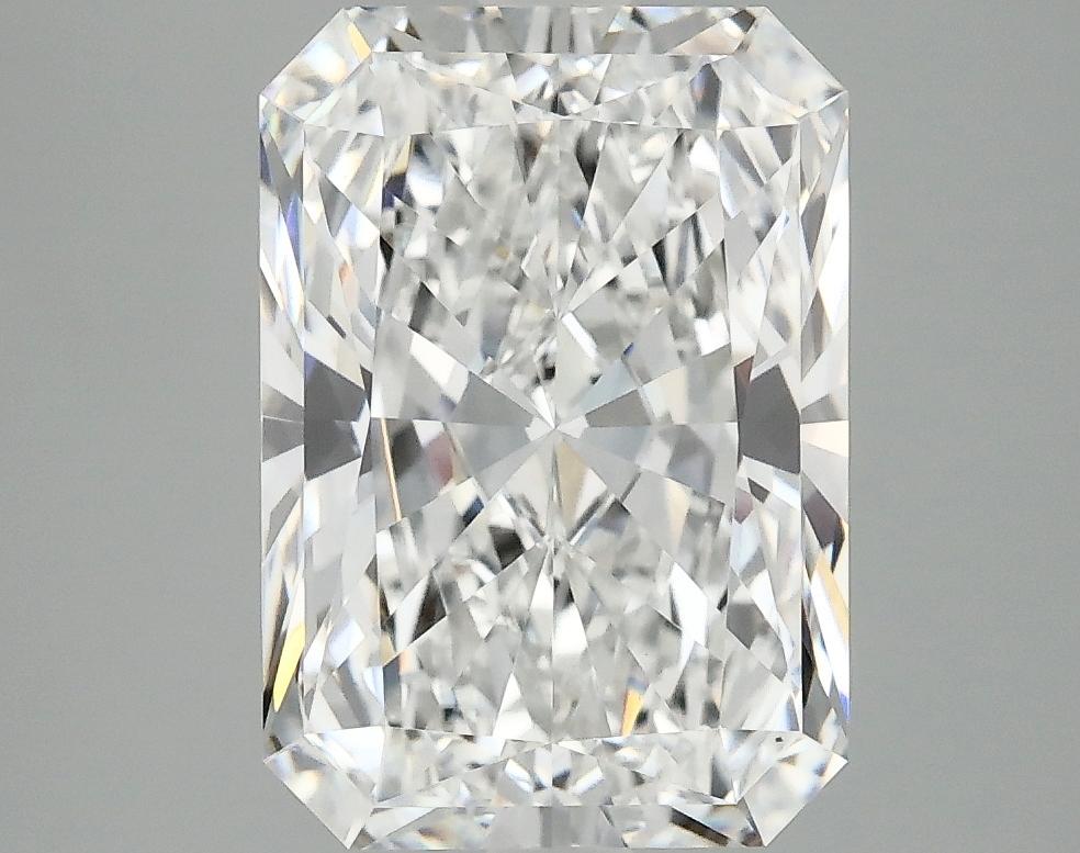 4.01 Carat Radiant Shaped Ideal Cut VS1 IGI Certified Lab Grown Diamond