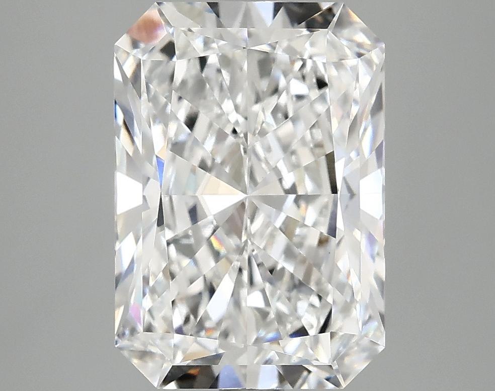 4.1 Carat Radiant Shaped Ideal Cut VVS2 IGI Certified Lab Grown Diamond