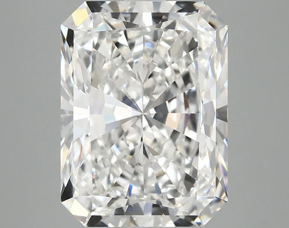 3.77 Carat Radiant Shaped Excellent Cut VVS2 IGI Certified Lab Grown Diamond
