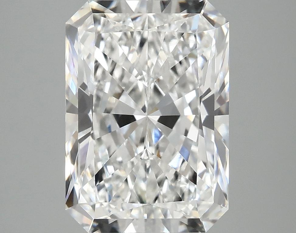 4.05 Carat Radiant Shaped Ideal Cut VVS2 IGI Certified Lab Grown Diamond