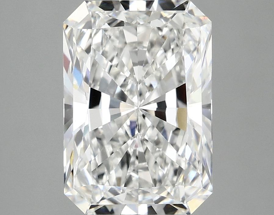3.05 Carat Radiant Shaped Ideal Cut VVS2 IGI Certified Lab Grown Diamond
