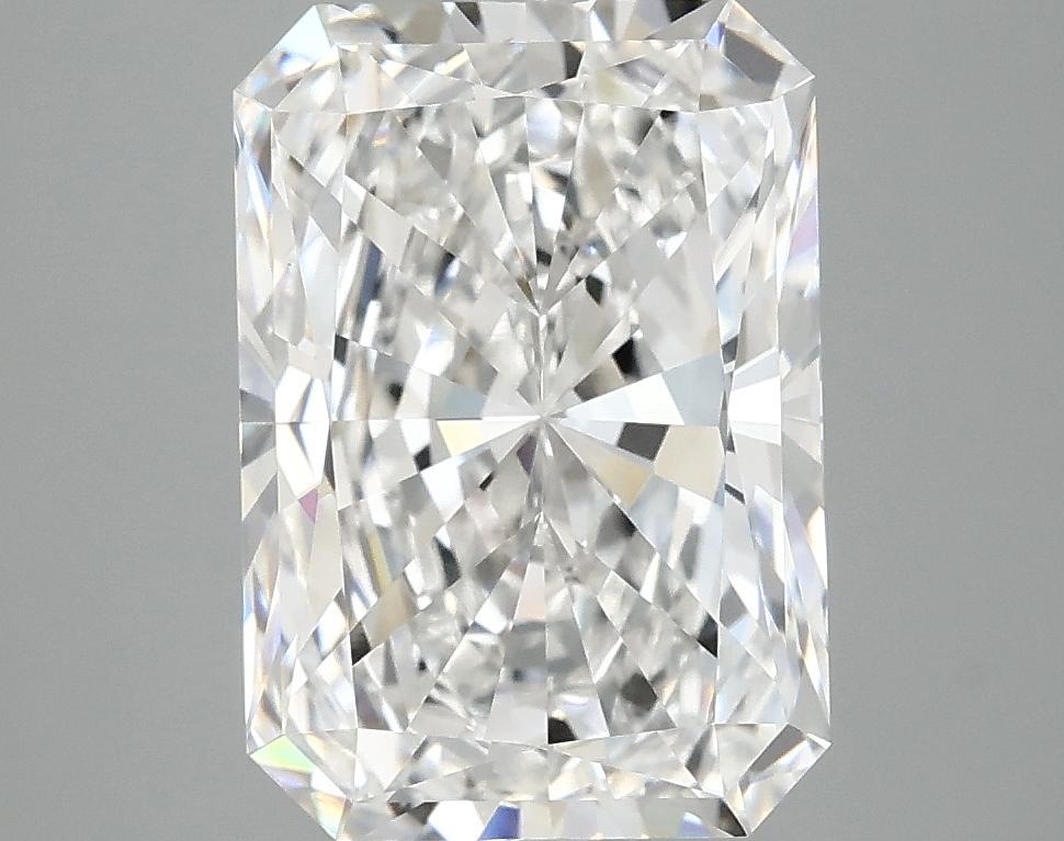 4.14 Carat Radiant Shaped Ideal Cut VVS2 IGI Certified Lab Grown Diamond