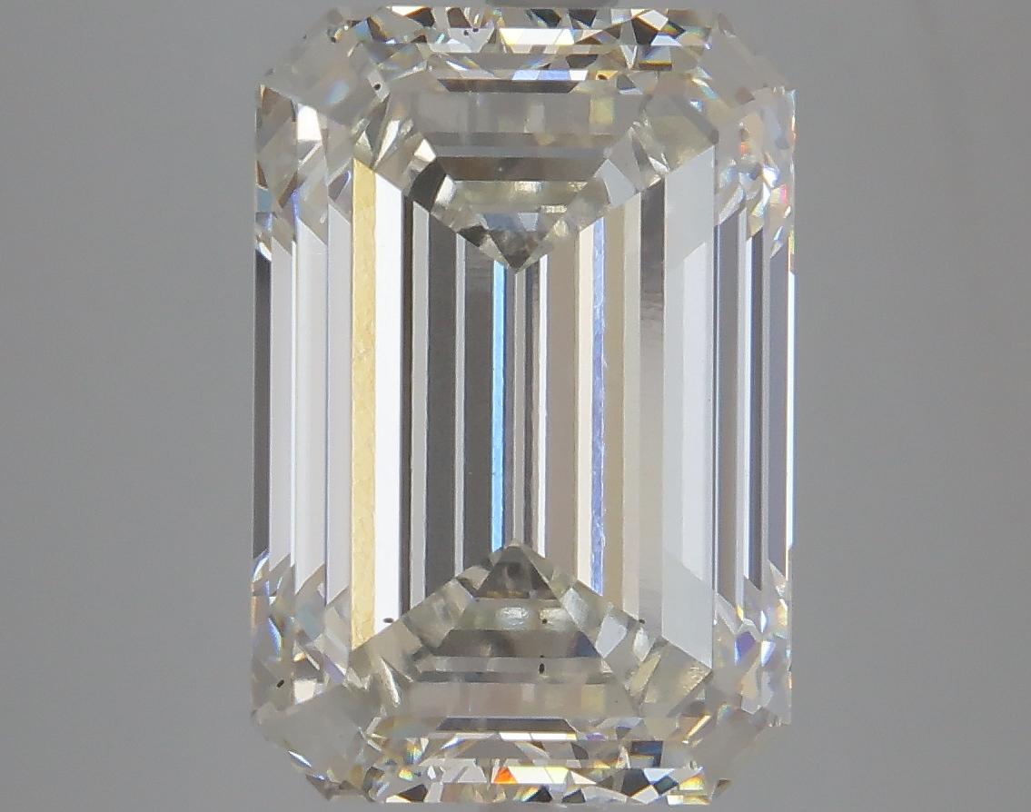 6.79 Carat Emerald Shaped Ideal Cut VS2 IGI Certified Lab Grown Diamond