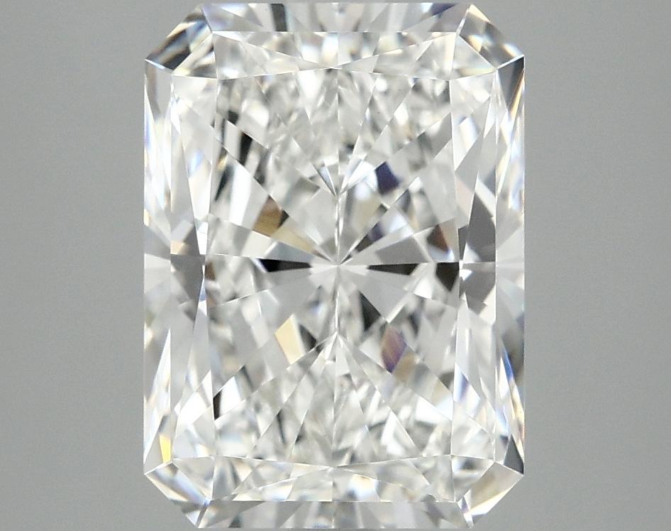 4.02 Carat Radiant Shaped Excellent Cut VVS2 IGI Certified Lab Grown Diamond