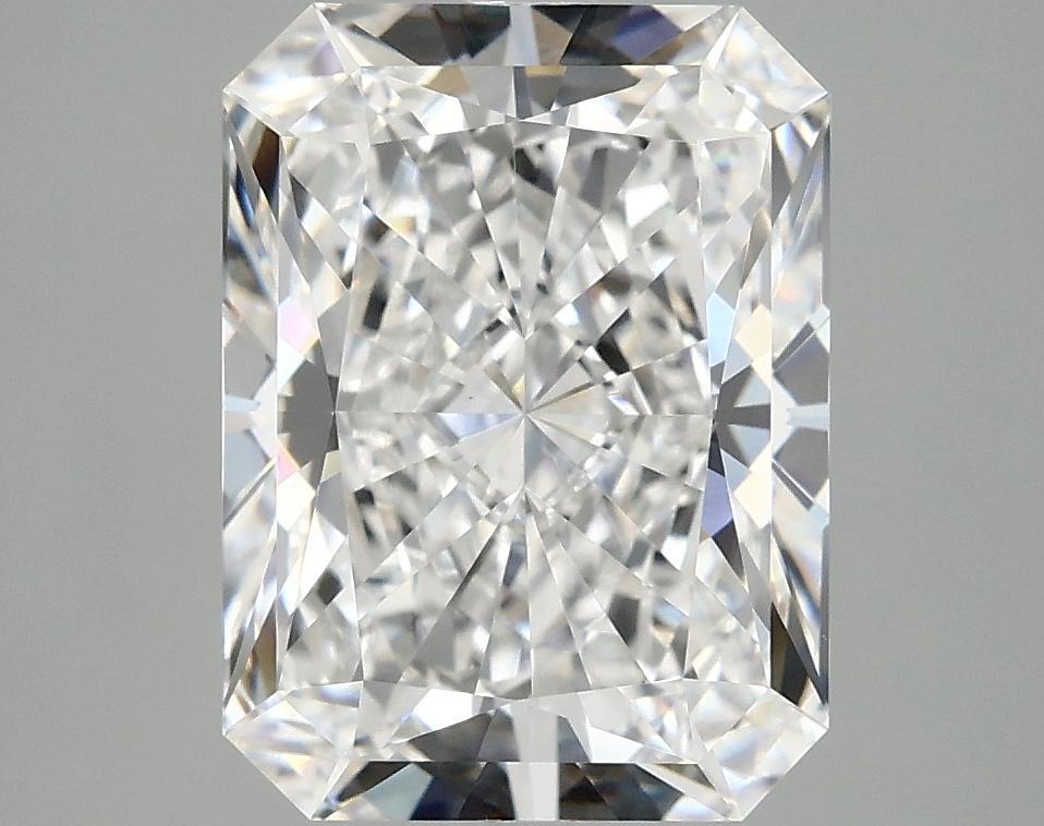3.87 Carat Radiant Shaped Excellent Cut VVS2 IGI Certified Lab Grown Diamond