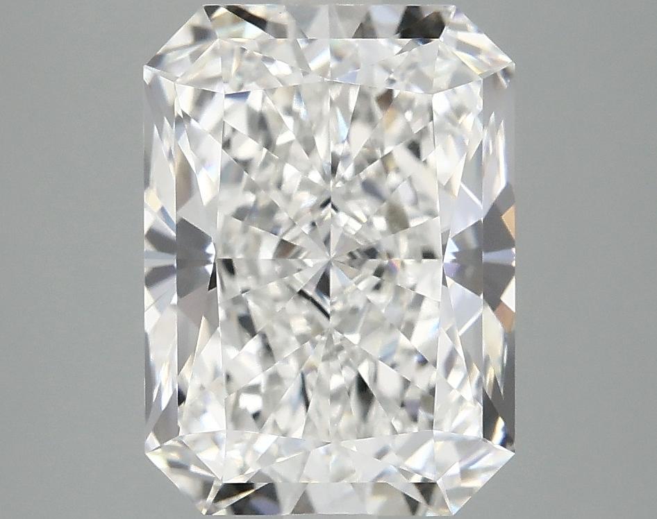 3.93 Carat Radiant Shaped Excellent Cut VVS2 IGI Certified Lab Grown Diamond